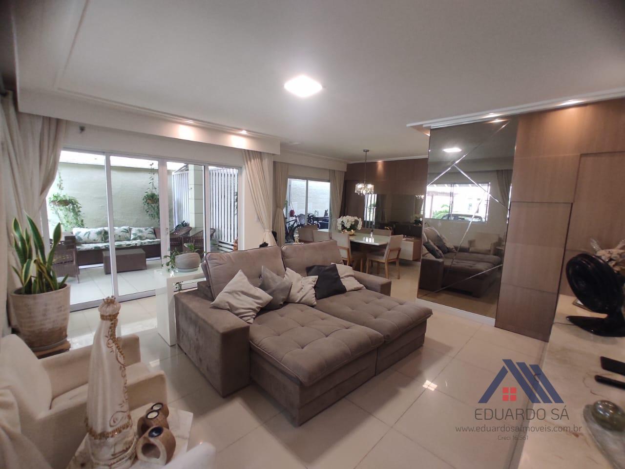 Casa à venda com 4 suítes, 4 vagas e 260m² no Guaribas, Eusébio (CE) — foto 21 de 27