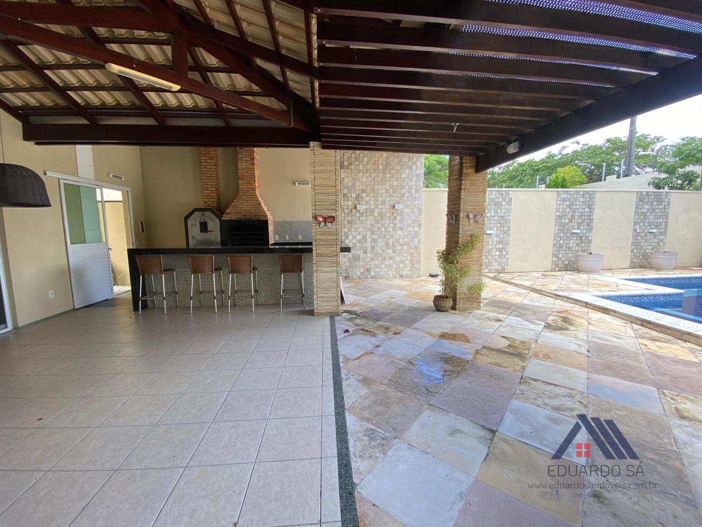 Casa à venda com 5 quartos, 5 suítes, 4 vagas e 300m² no Coité, Eusébio (CE) — foto 16 de 27