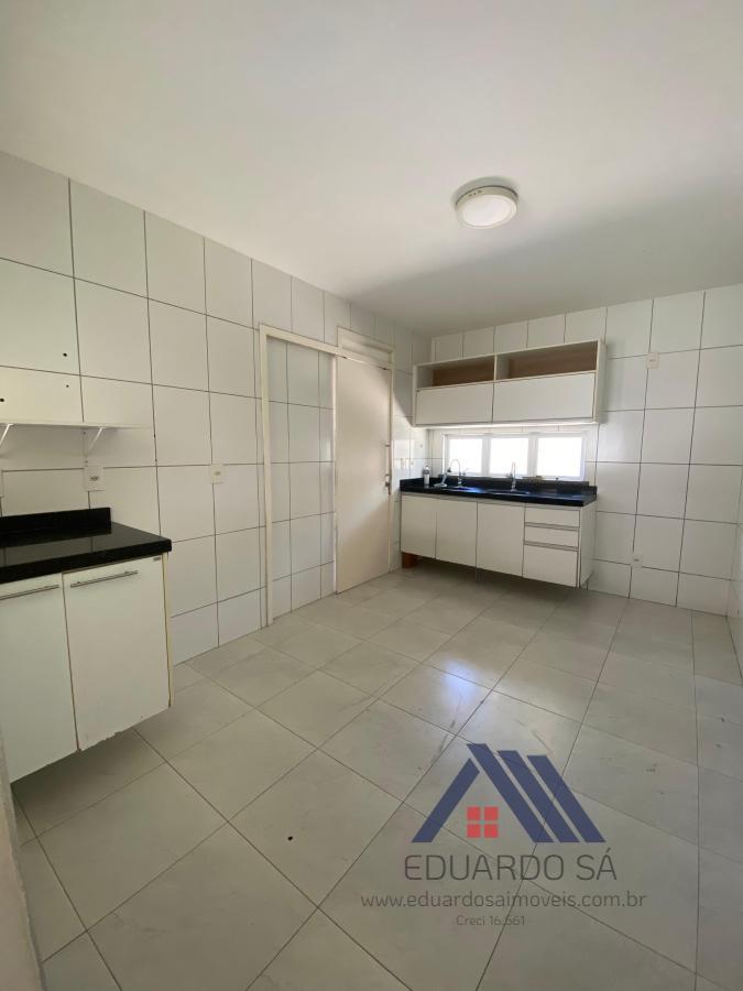Casa à venda com 4 suítes, 9 vagas e 250m² no Coité, Eusébio (CE) — foto 9 de 18