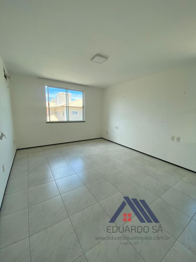 Casa à venda com 4 suítes, 9 vagas e 250m² no Coité, Eusébio (CE) — foto 17 de 18