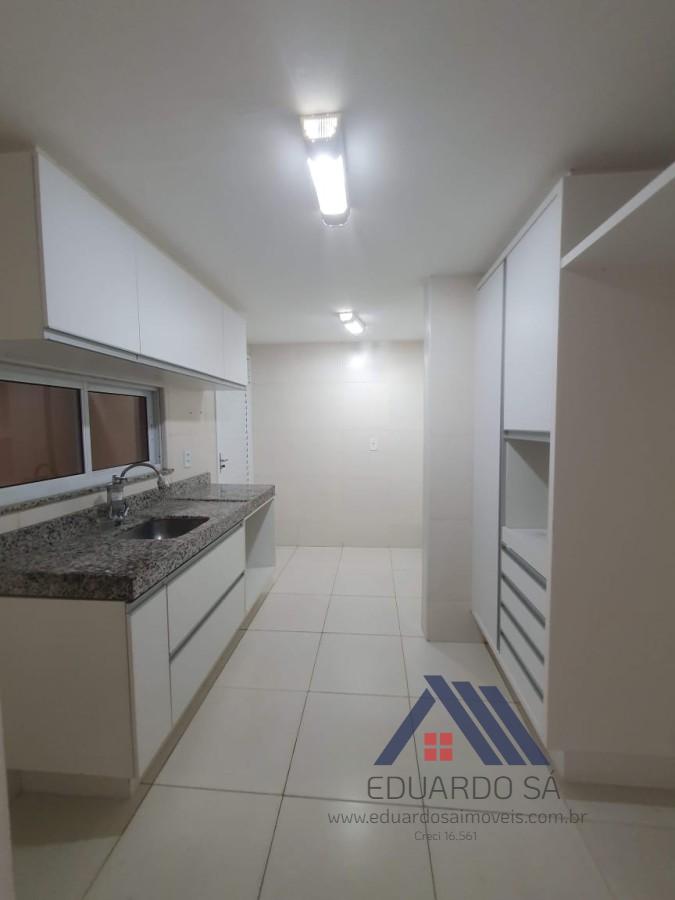 Casa à venda com 3 quartos, 1 suíte, 2 vagas e 115m² no Centro, Eusébio (CE) — foto 8 de 23