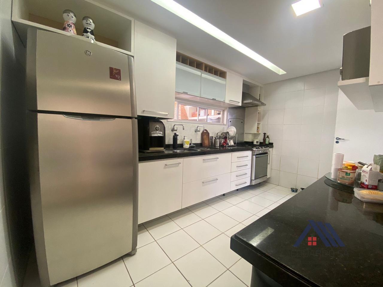 Casa à venda com 4 quartos, 3 suítes, 4 vagas e 240m² no Coité, Eusébio (CE) — foto 20 de 30