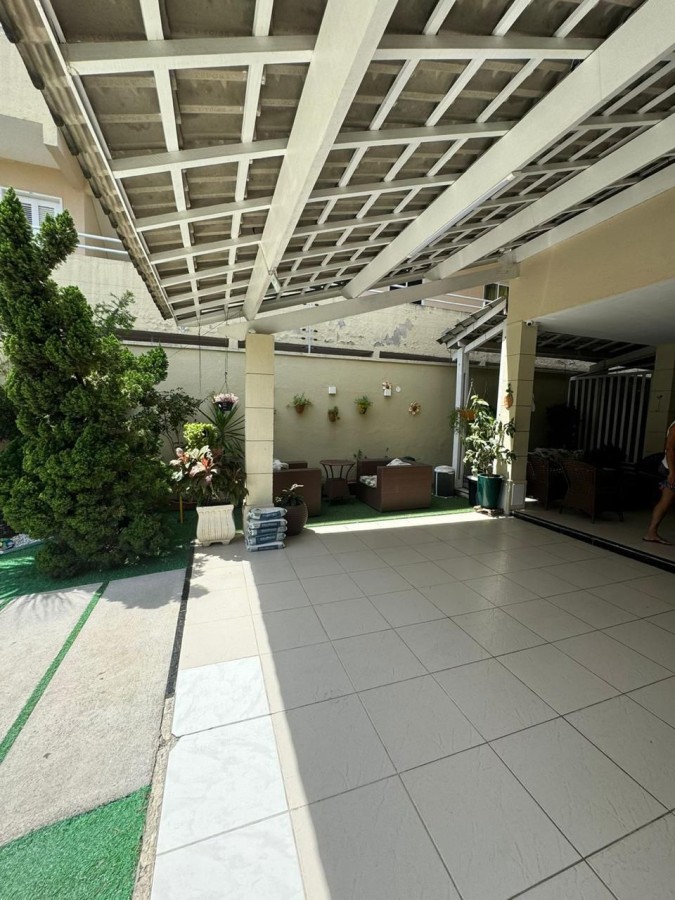 Casa para alugar com 4 quartos, 4 suítes, 4 vagas e 285m² no Guaribas, Eusébio (CE) — foto 2 de 25