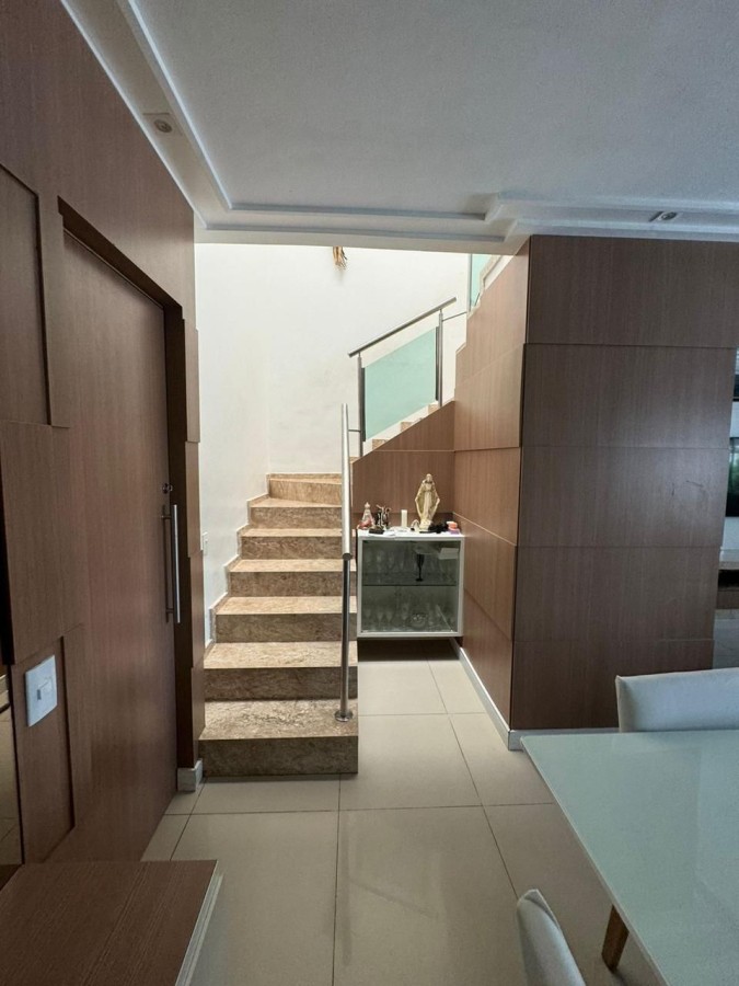 Casa para alugar com 4 quartos, 4 suítes, 4 vagas e 285m² no Guaribas, Eusébio (CE) — foto 16 de 25